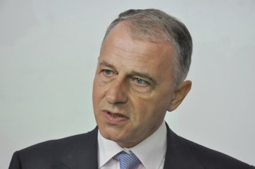 Geoană, mesaj pentru 